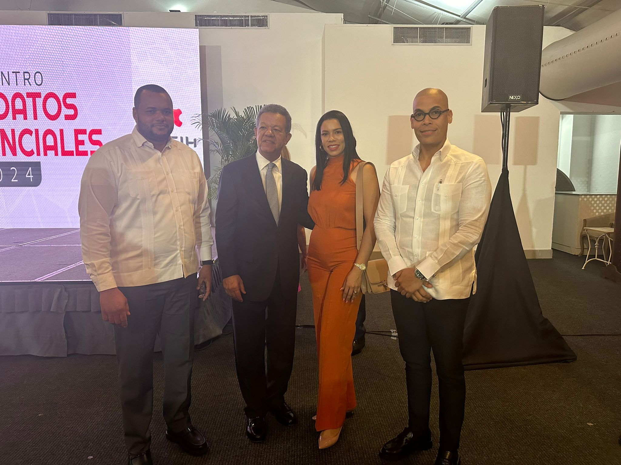 Representantes de UDOMIPYME en encuentro de datos financieros